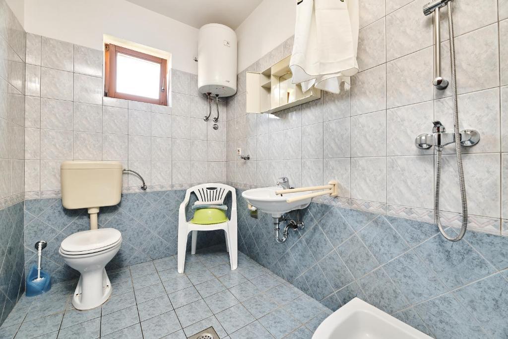 אומאג Apartment Car מראה חיצוני תמונה